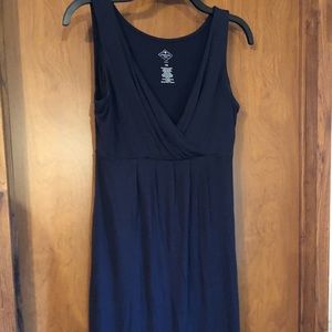 Thigh-length Sleeveless Dress